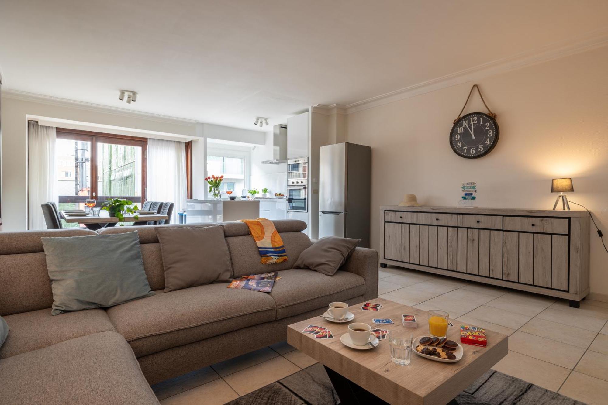 Weloveoostende - Newly Renovated Large Apartment 150M From The Beach - Including Bed Sheets And Final Clea-Ning Exteriér fotografie
