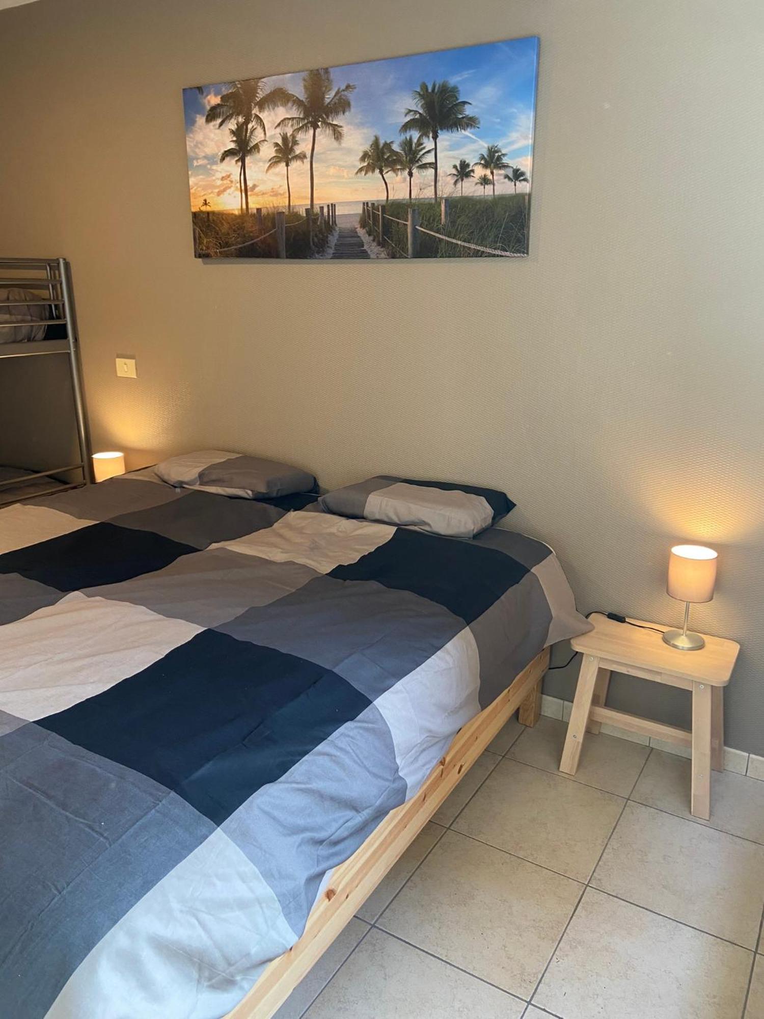 Weloveoostende - Newly Renovated Large Apartment 150M From The Beach - Including Bed Sheets And Final Clea-Ning Exteriér fotografie